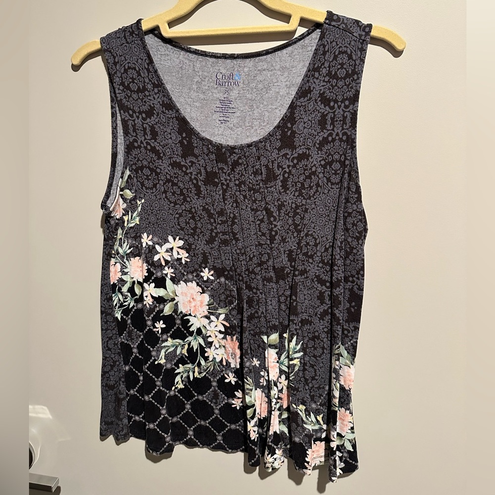 Brand New Petite Small Croft & Burrow Top